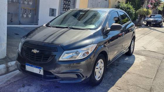 CHEVROLET ONIX 1.0 MPFI JOY 8V FLEX 4P MANUAL CHEVROLET ONIX 1.0 MPFI JOY 8V FLEX 4P MANUAL